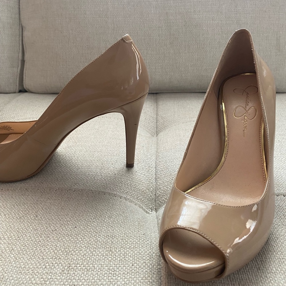 Jessica Simpson Peep-toe Pumps